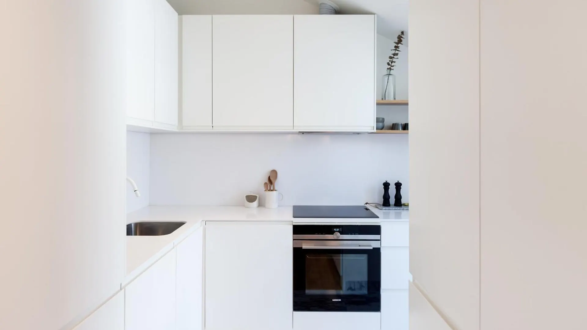 Flh Restauradores Deluxe Apartment With Terrace Lisbon