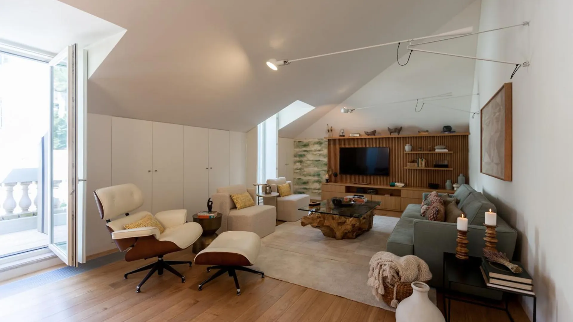 Flh Restauradores Deluxe Apartment With Terrace Lisbon